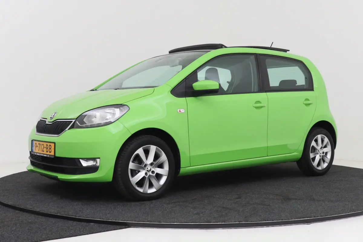 1.0 Gr tech Style | Panoramadak | Airco | Automaat | Parkeersensoren |
