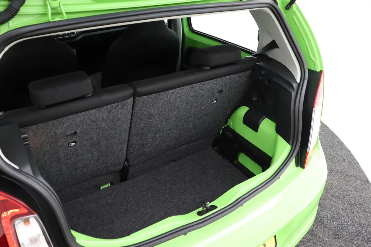 1.0 Gr tech Style | Panoramadak | Airco | Automaat | Parkeersensoren |