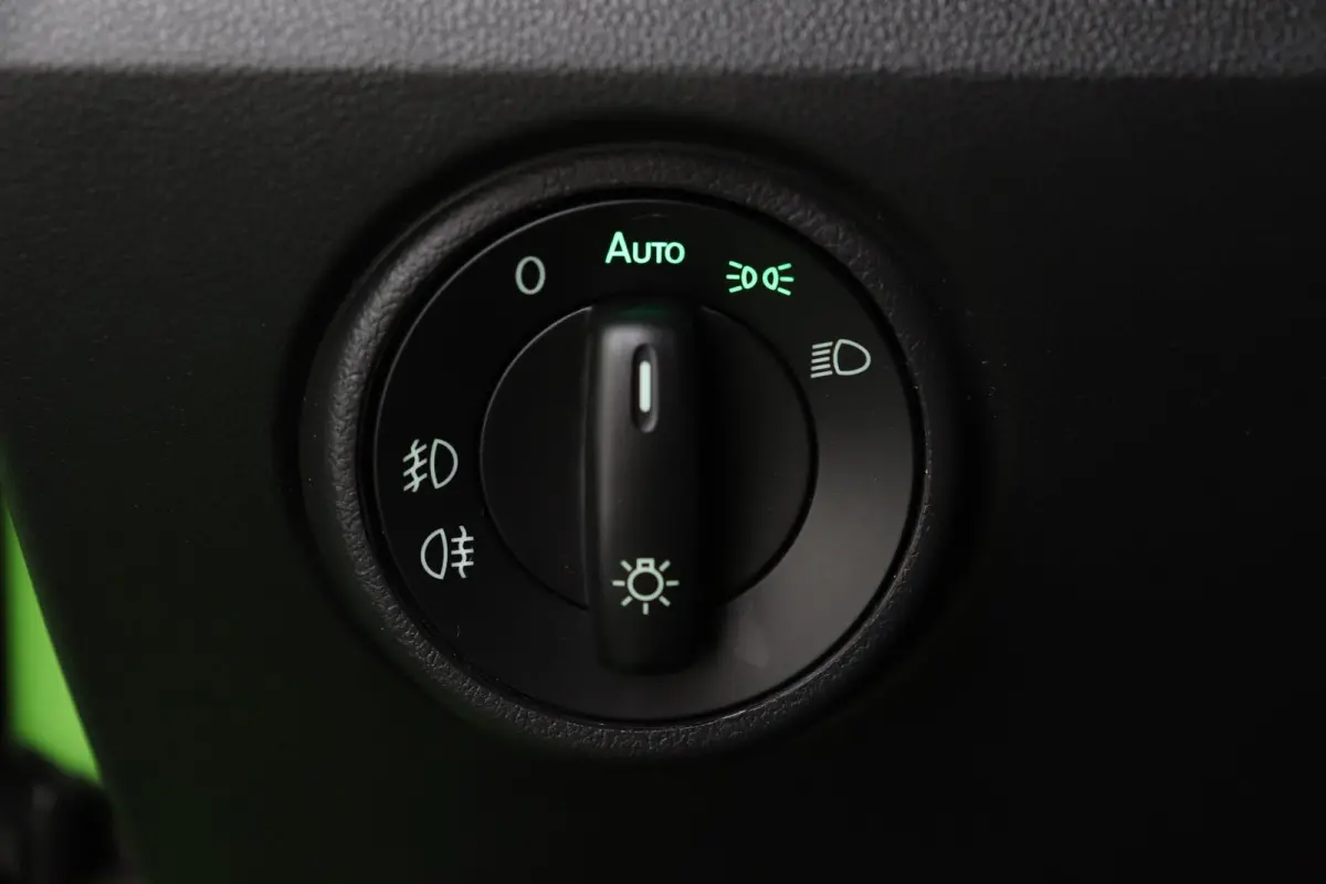 1.0 Gr tech Style | Panoramadak | Airco | Automaat | Parkeersensoren |