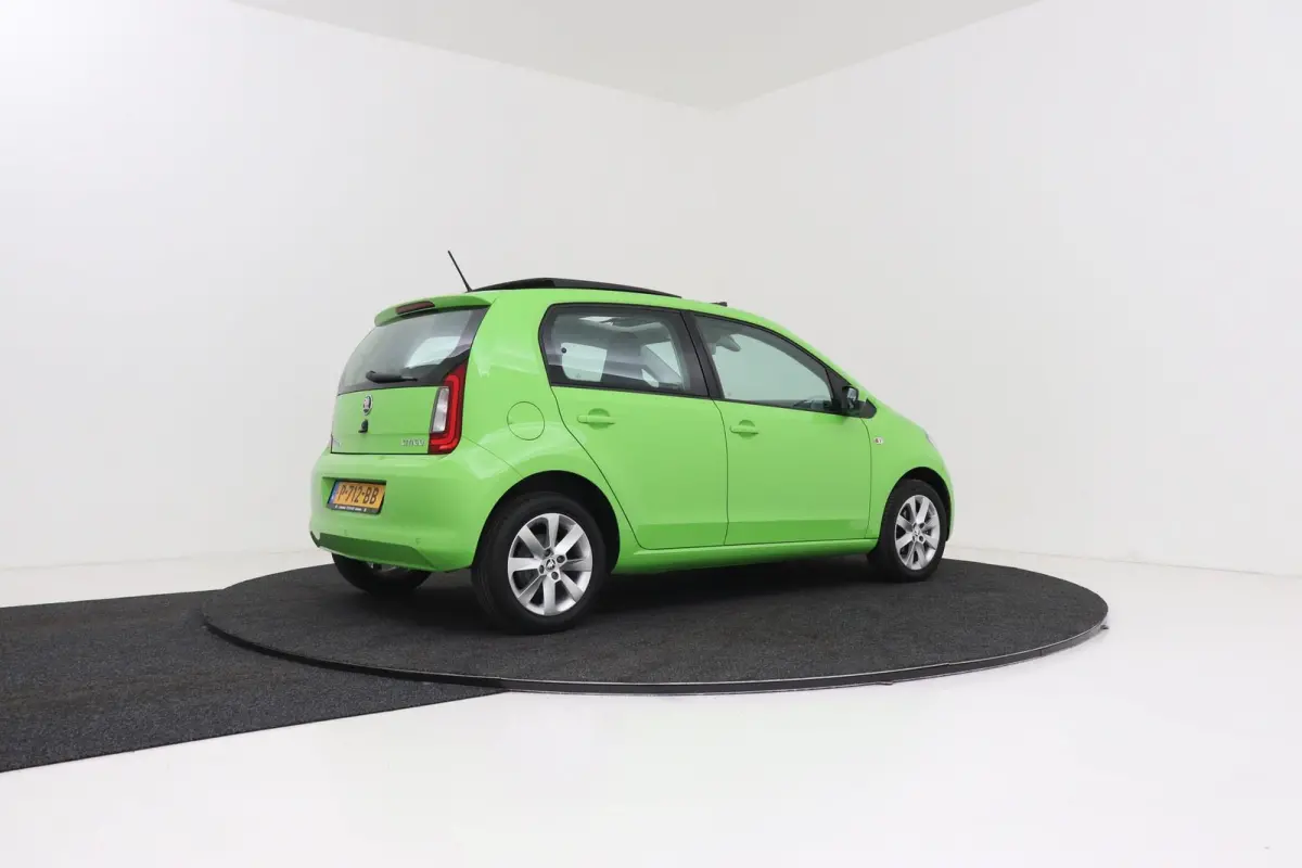 1.0 Gr tech Style | Panoramadak | Airco | Automaat | Parkeersensoren |