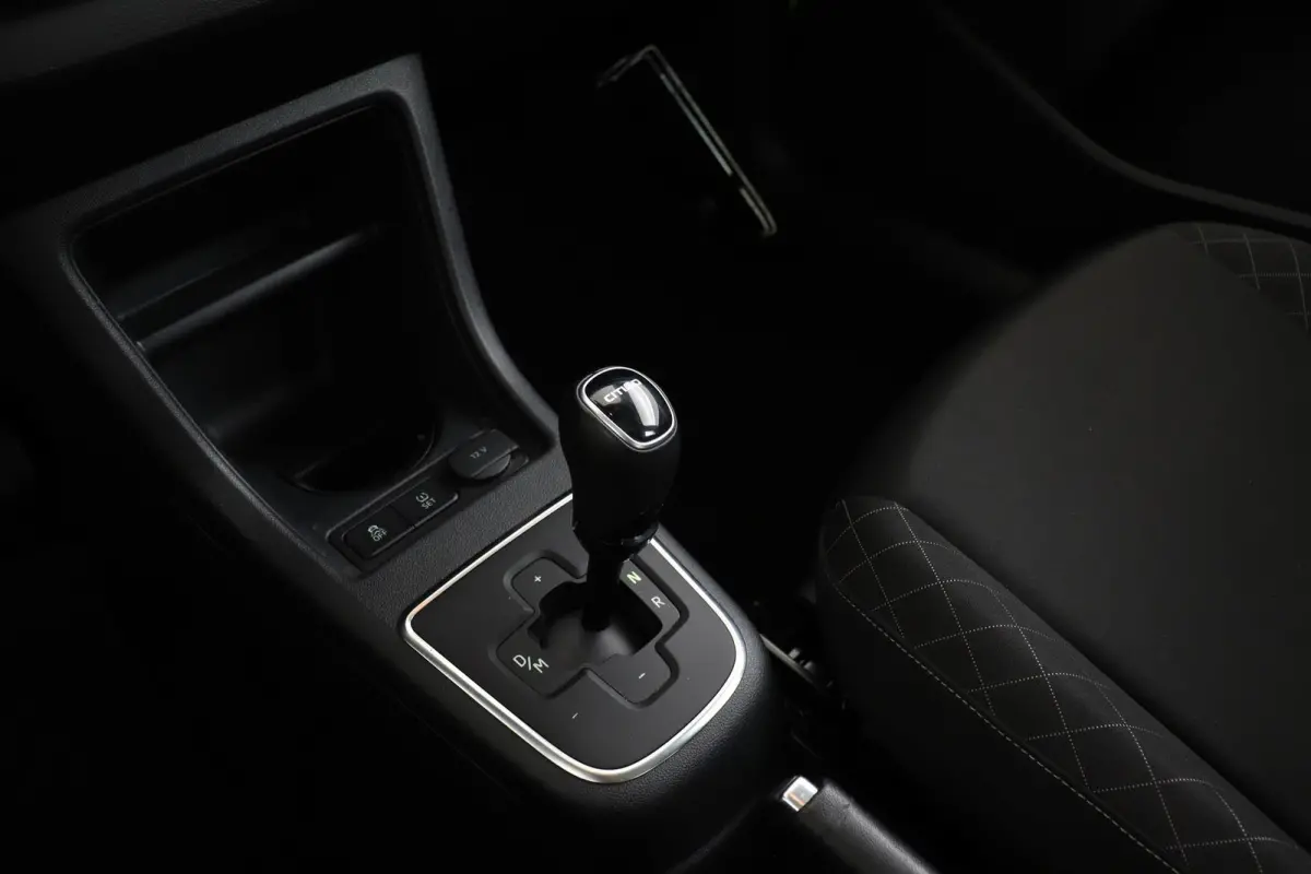 1.0 Gr tech Style | Panoramadak | Airco | Automaat | Parkeersensoren |