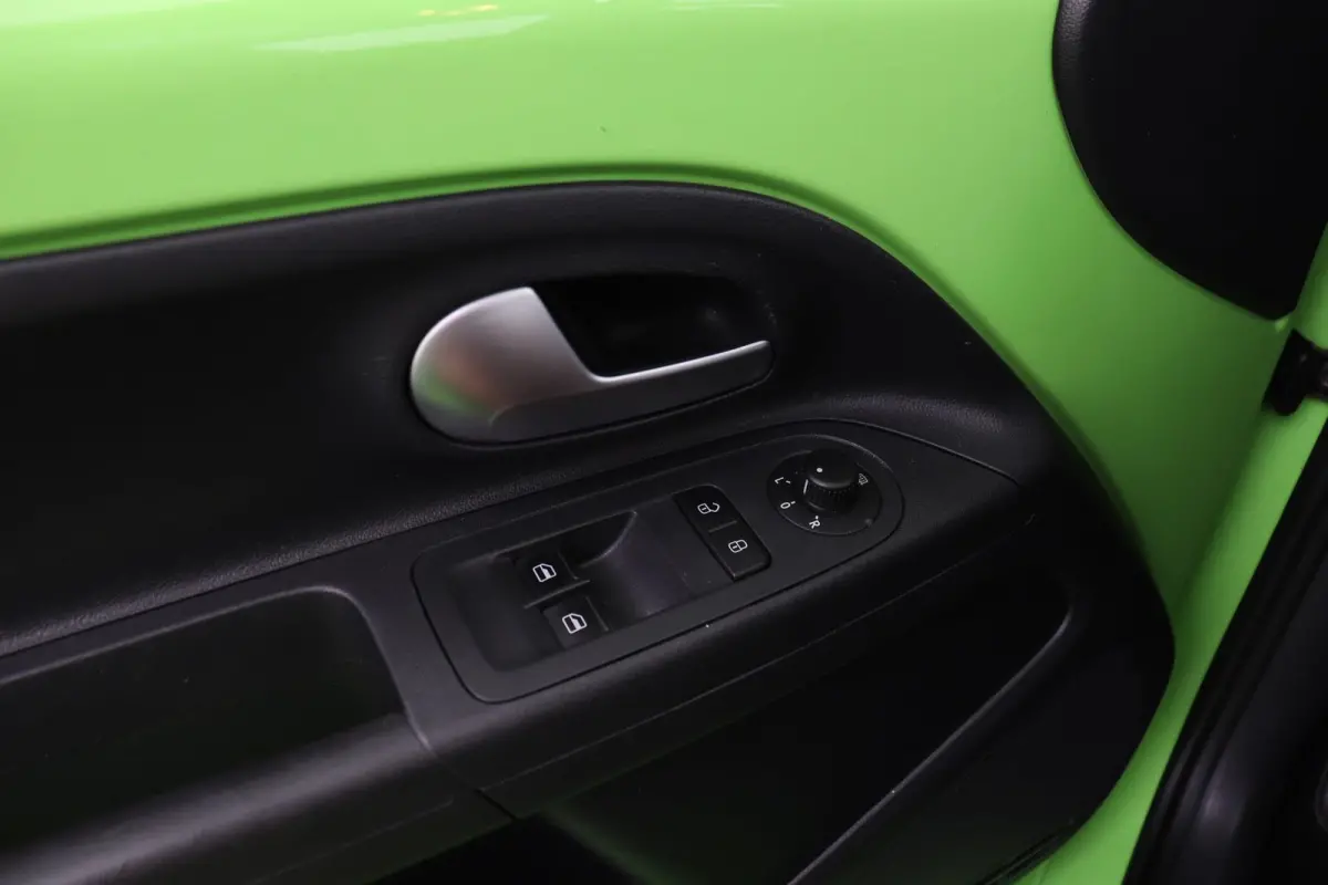 1.0 Gr tech Style | Panoramadak | Airco | Automaat | Parkeersensoren |