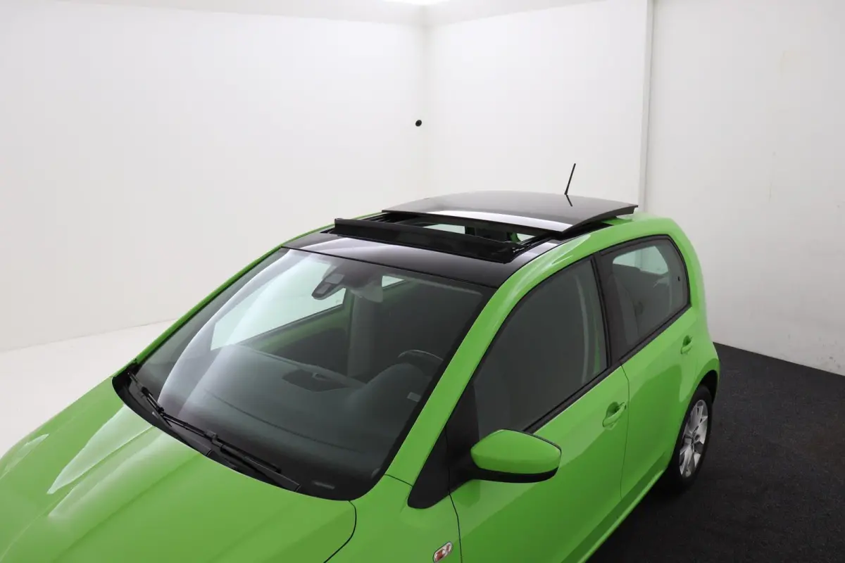 1.0 Gr tech Style | Panoramadak | Airco | Automaat | Parkeersensoren |