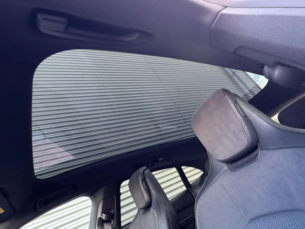 4 S 93 kWh 572 PK|Btw Auto!|IJsgrijs Metallic|Bijrijder display|Head-up|Zeer exclusief: Leder-alcantara bekleding|Stoelkoeling/verwarming+stuur|Sport Chrono|Panorama dak|Adaptive Cruise|perf