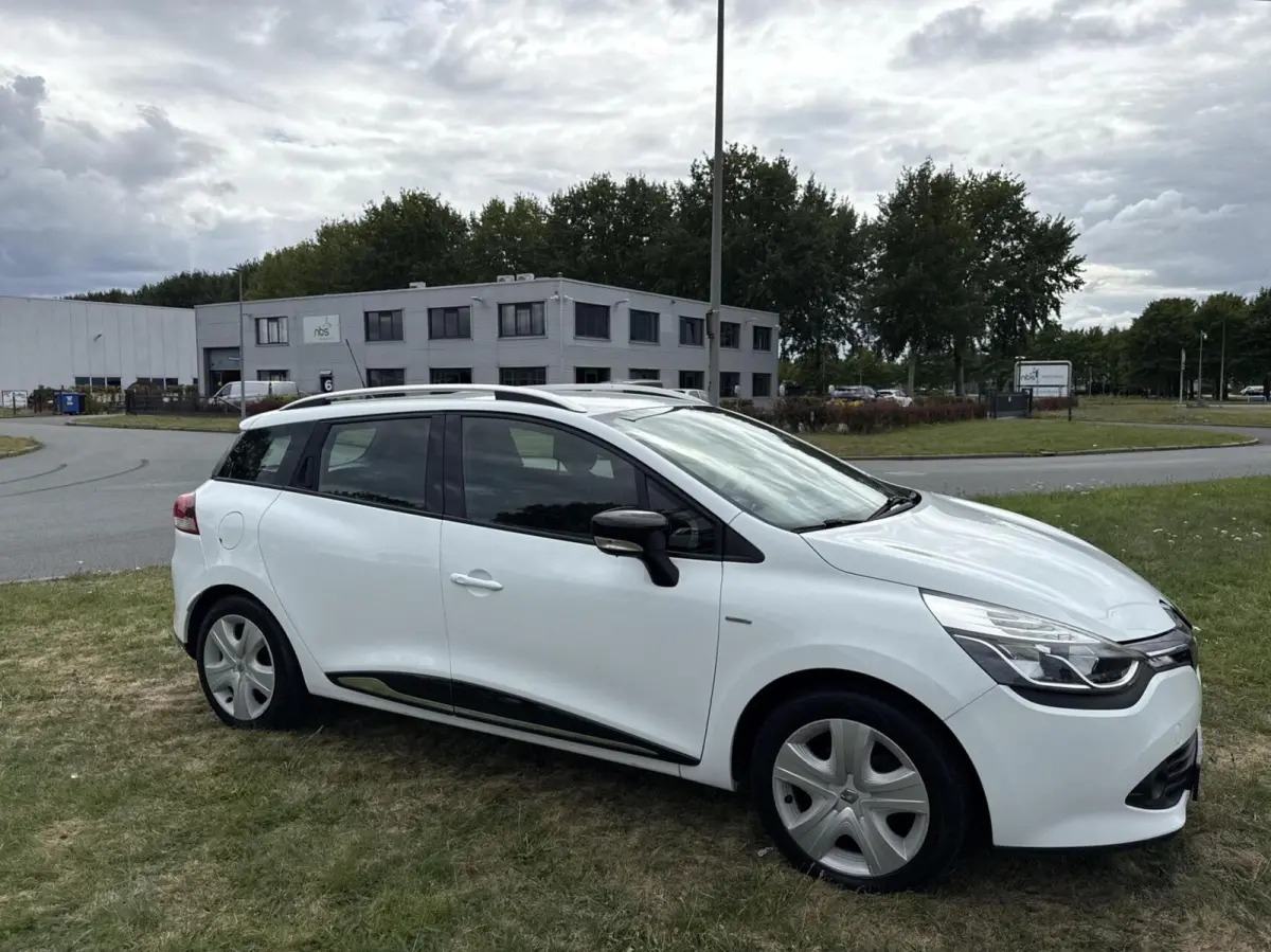 0.9 TCe Expression - NAVI/AIRCO/CRUISE