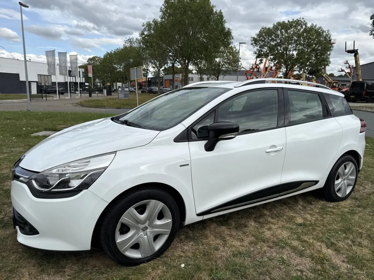 0.9 TCe Expression - NAVI/AIRCO/CRUISE