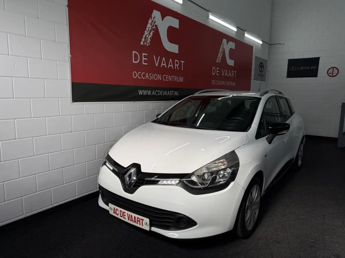 0.9 TCe Expression - NAVI/AIRCO/CRUISE