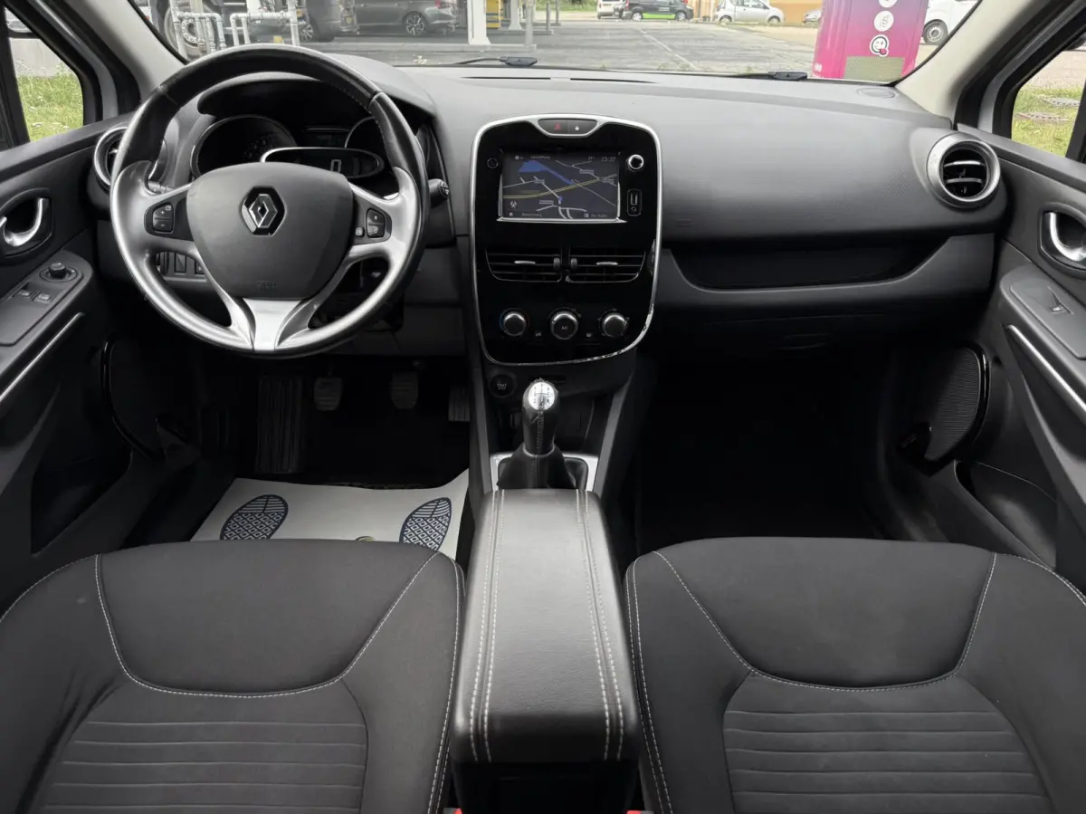 0.9 TCe Expression - NAVI/AIRCO/CRUISE