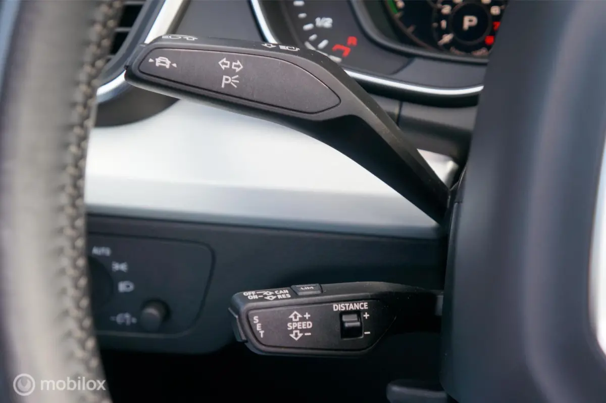 55 TFSI e Quattro S Line Competition Apple/Android!