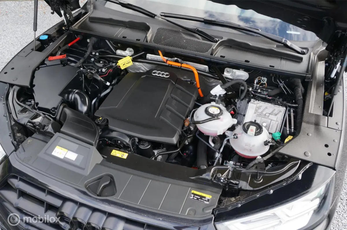 55 TFSI e Quattro S Line Competition Apple/Android!