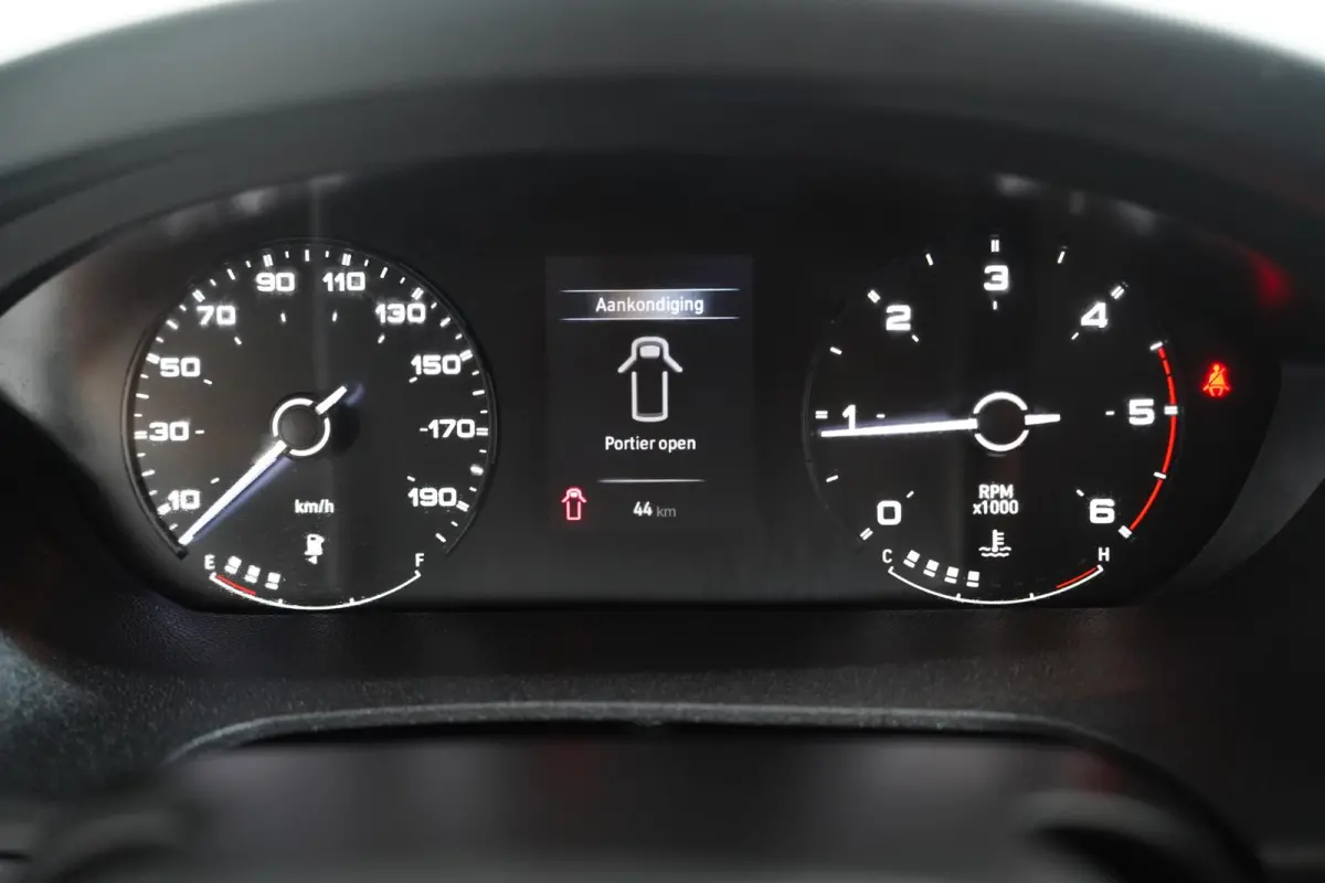 2.2 Mjet 140 pk Autotransporter Tijhof BPM vrij Airco, Trekhaak 3.000 kg, Cruise control, 3-Zits