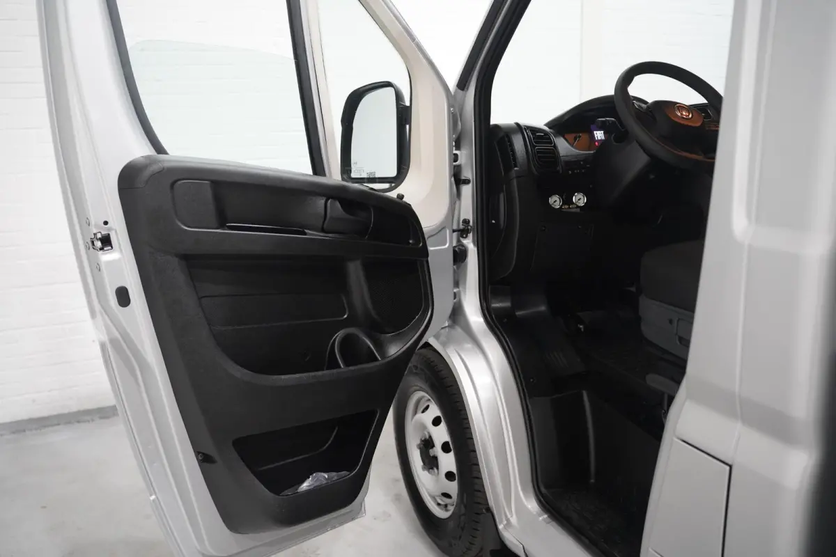 2.2 Mjet 140 pk Autotransporter Tijhof BPM vrij Airco, Trekhaak 3.000 kg, Cruise control, 3-Zits