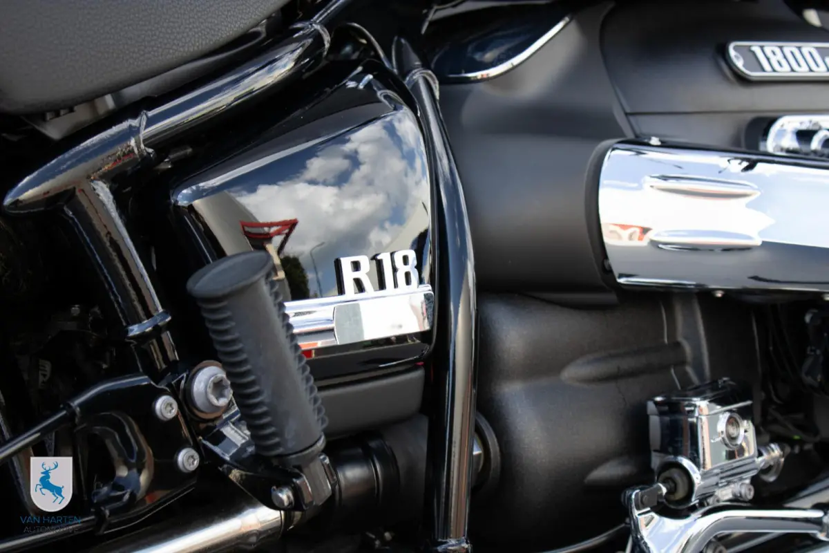 100 Years / Akrapovic / BTW