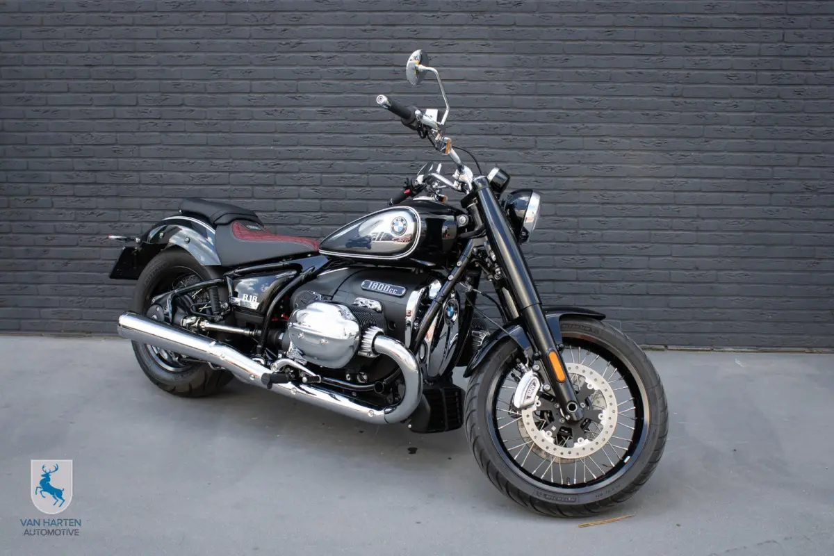 100 Years / Akrapovic / BTW