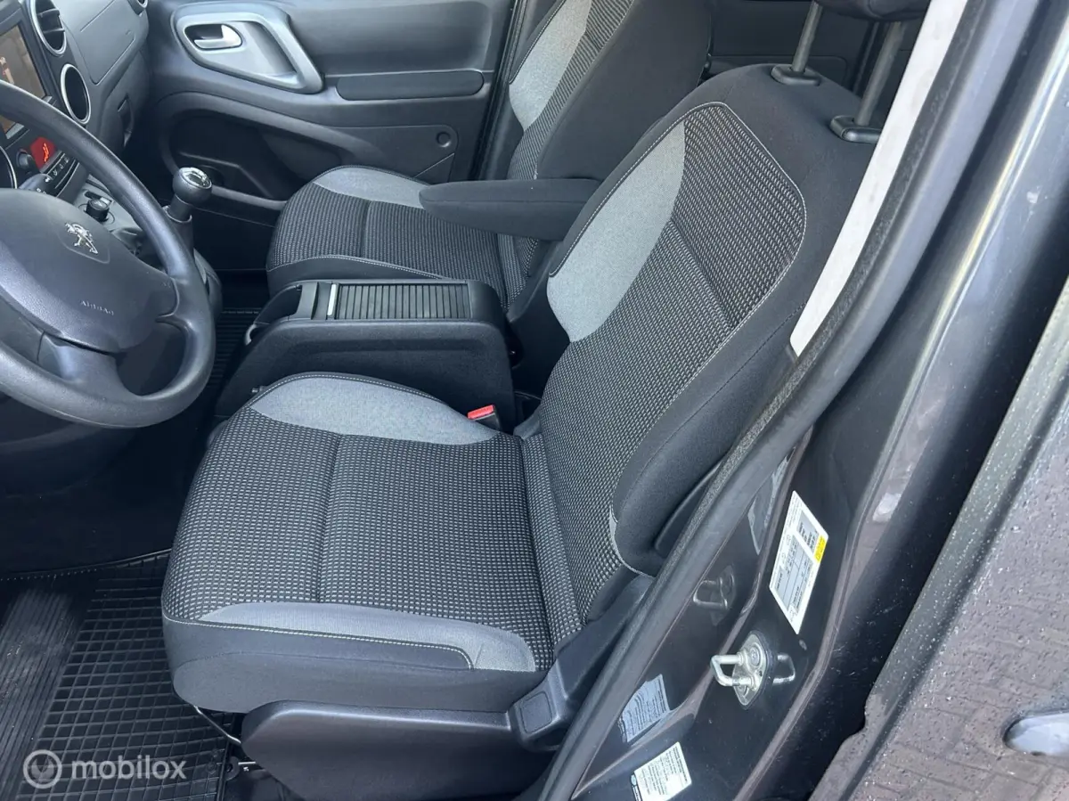 1.2 PureTech Active * AIRCO * NAVI *