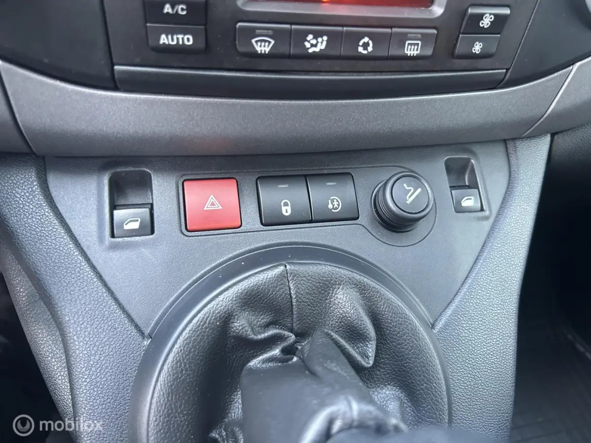 1.2 PureTech Active * AIRCO * NAVI *
