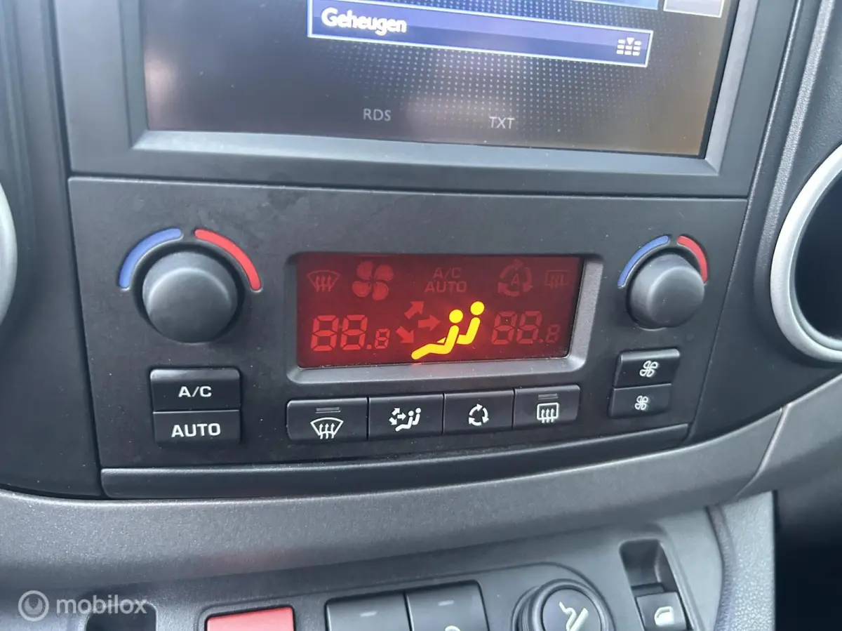 1.2 PureTech Active * AIRCO * NAVI *