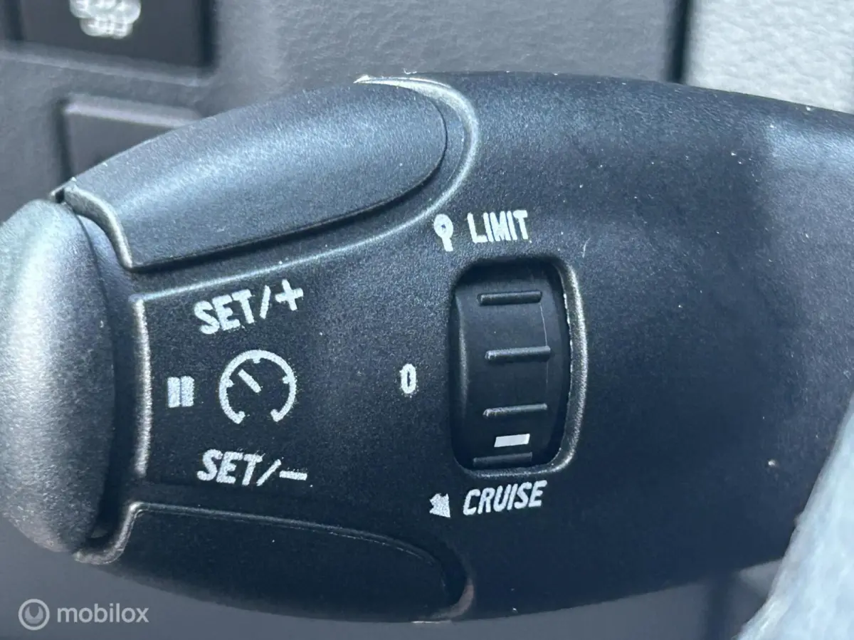 1.2 PureTech Active * AIRCO * NAVI *