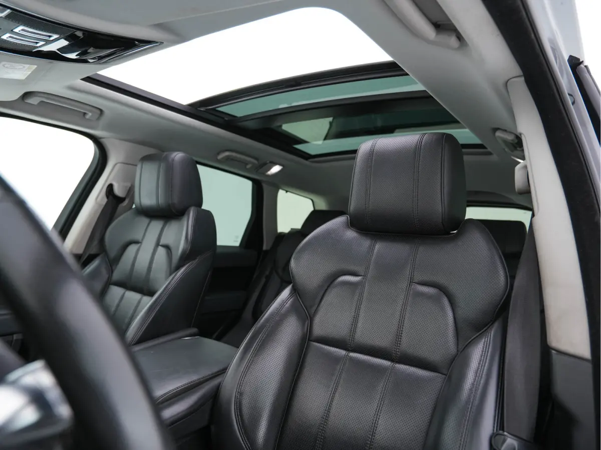 3.0 TDV6 HSE Dynamic [ 7-Pers ] Aut. *PANO | LEATHER | BI-XENON | NAVI-FULLMAP | CAMERA | CRUISE | HEAD-UP | MEMORY-PACK | HEATED-COMFORTSEATS | PRIVACY-GLASS | SHIFT-PADDLES | TOWBAR | 20"A
