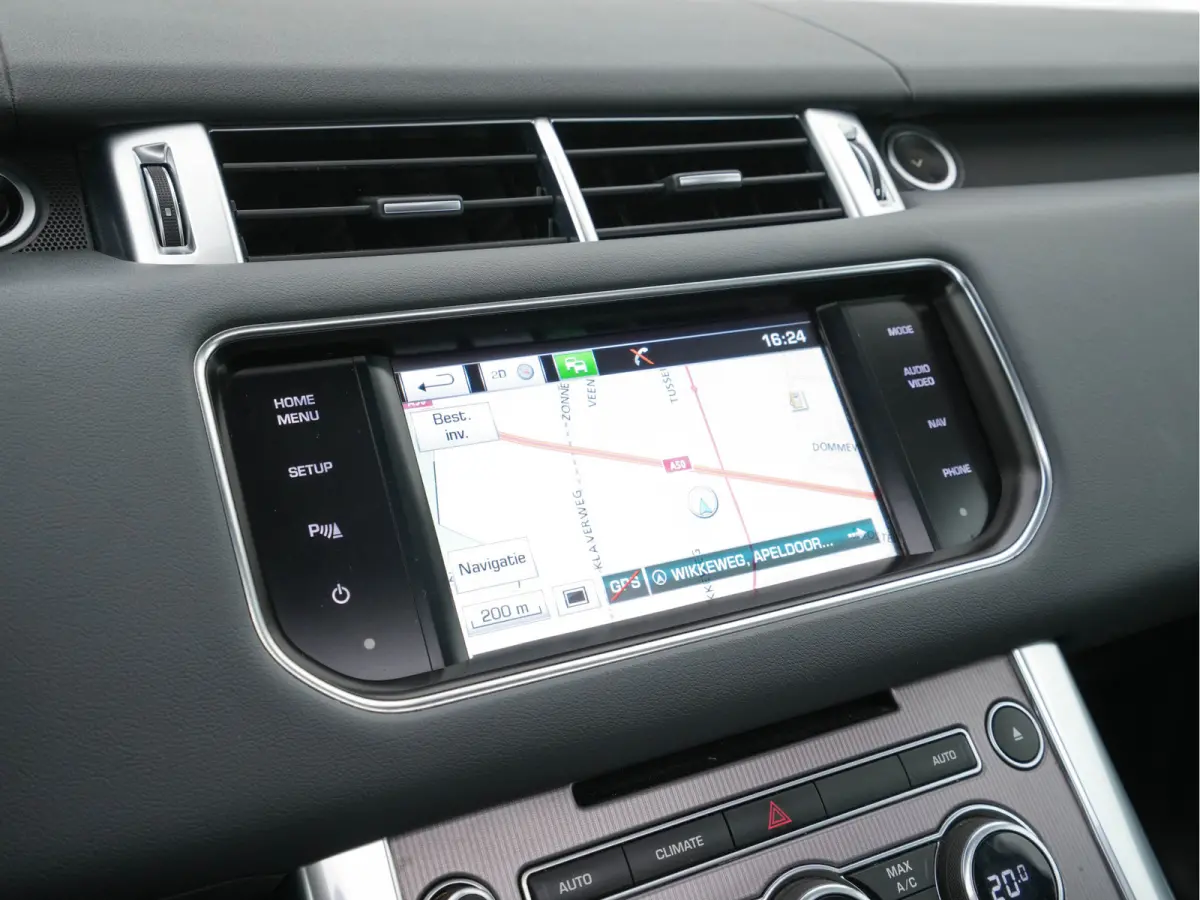 3.0 TDV6 HSE Dynamic [ 7-Pers ] Aut. *PANO | LEATHER | BI-XENON | NAVI-FULLMAP | CAMERA | CRUISE | HEAD-UP | MEMORY-PACK | HEATED-COMFORTSEATS | PRIVACY-GLASS | SHIFT-PADDLES | TOWBAR | 20"A