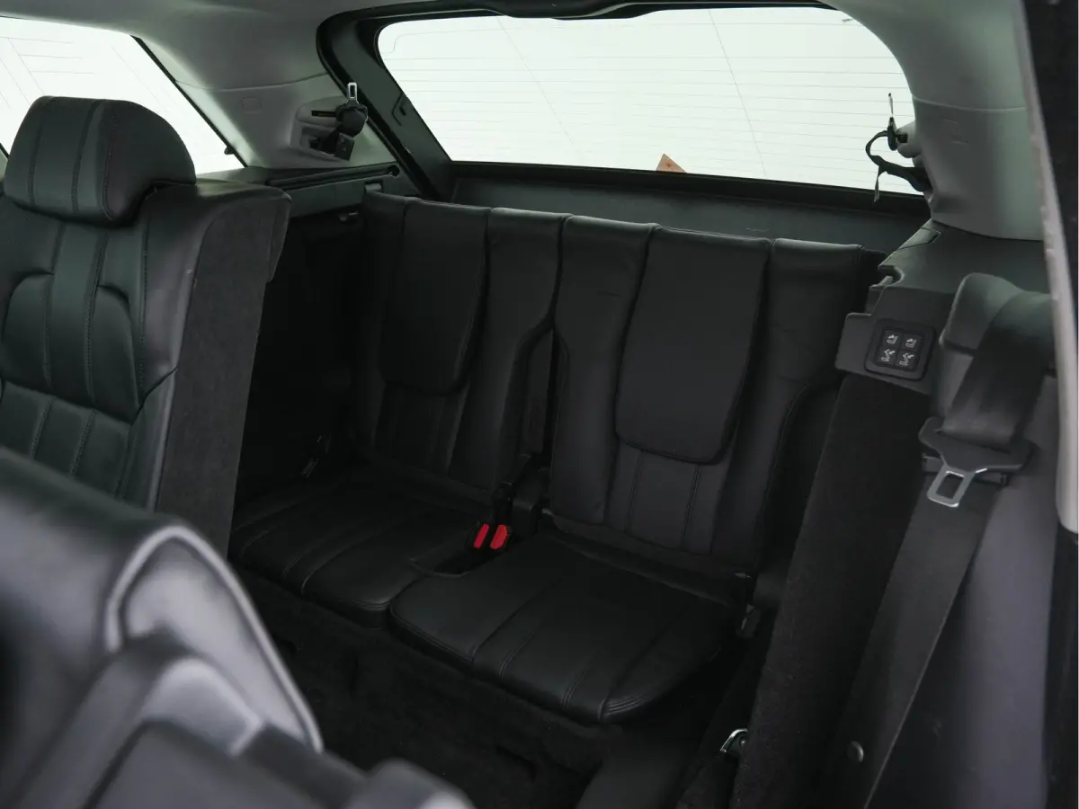 3.0 TDV6 HSE Dynamic [ 7-Pers ] Aut. *PANO | LEATHER | BI-XENON | NAVI-FULLMAP | CAMERA | CRUISE | HEAD-UP | MEMORY-PACK | HEATED-COMFORTSEATS | PRIVACY-GLASS | SHIFT-PADDLES | TOWBAR | 20"A