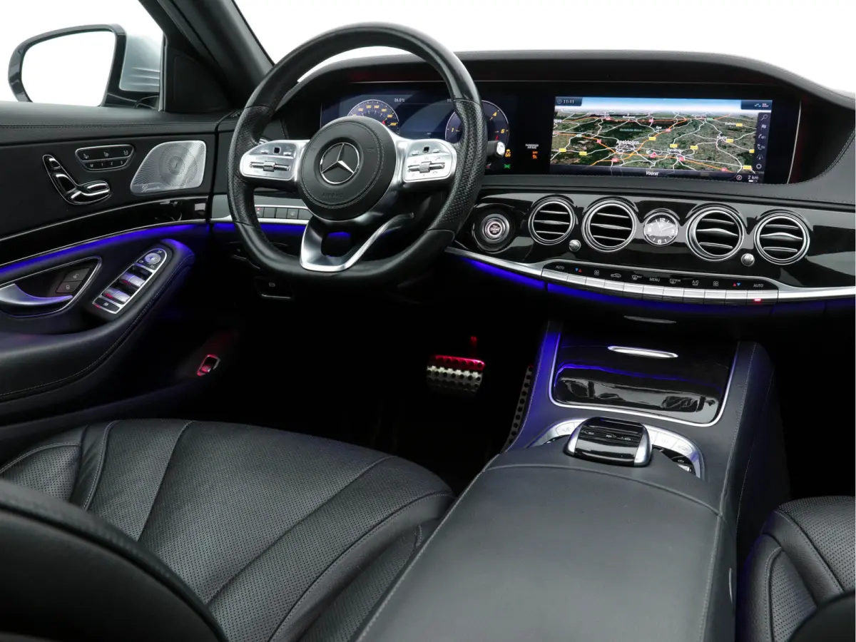 400d AMG-Line 4-Matic Lang Aut. *PANO | LEATHER | DISTRONIC | BURMESTER | TOPVIEW | KEYLESS | BLINDSPOT | AIRMATIC | FULL-LED |  MEMORY-PACK  | WIDESCREEN-DIGI-COCKPIT | AMBIENTLIGHT |  HEAT