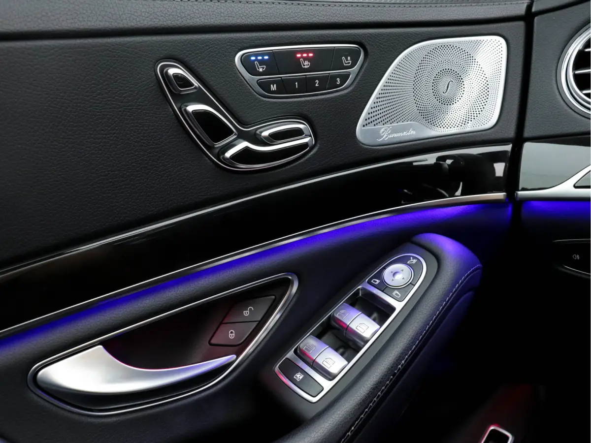 400d AMG-Line 4-Matic Lang Aut. *PANO | LEATHER | DISTRONIC | BURMESTER | TOPVIEW | KEYLESS | BLINDSPOT | AIRMATIC | FULL-LED |  MEMORY-PACK  | WIDESCREEN-DIGI-COCKPIT | AMBIENTLIGHT |  HEAT