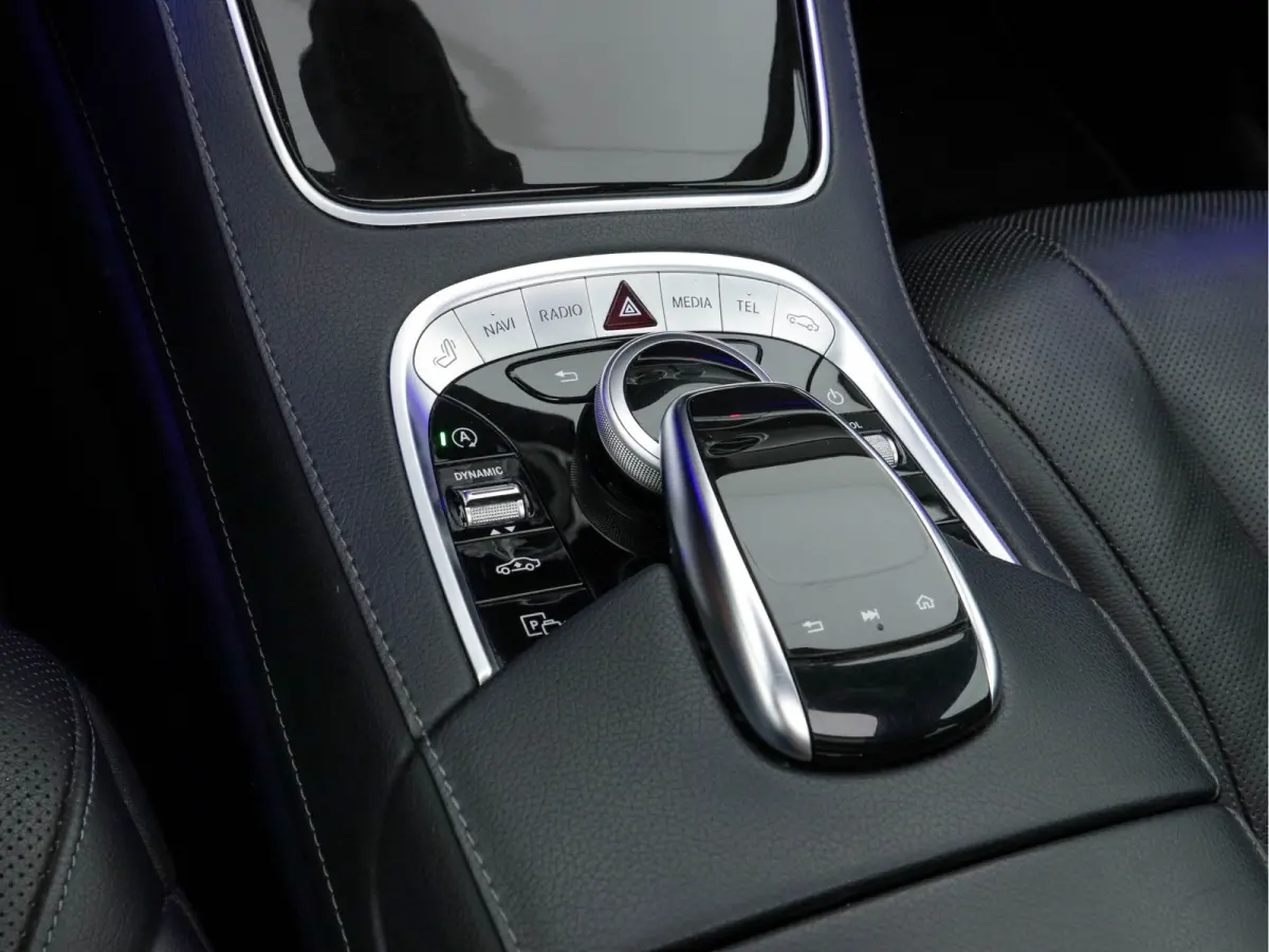 400d AMG-Line 4-Matic Lang Aut. *PANO | LEATHER | DISTRONIC | BURMESTER | TOPVIEW | KEYLESS | BLINDSPOT | AIRMATIC | FULL-LED |  MEMORY-PACK  | WIDESCREEN-DIGI-COCKPIT | AMBIENTLIGHT |  HEAT