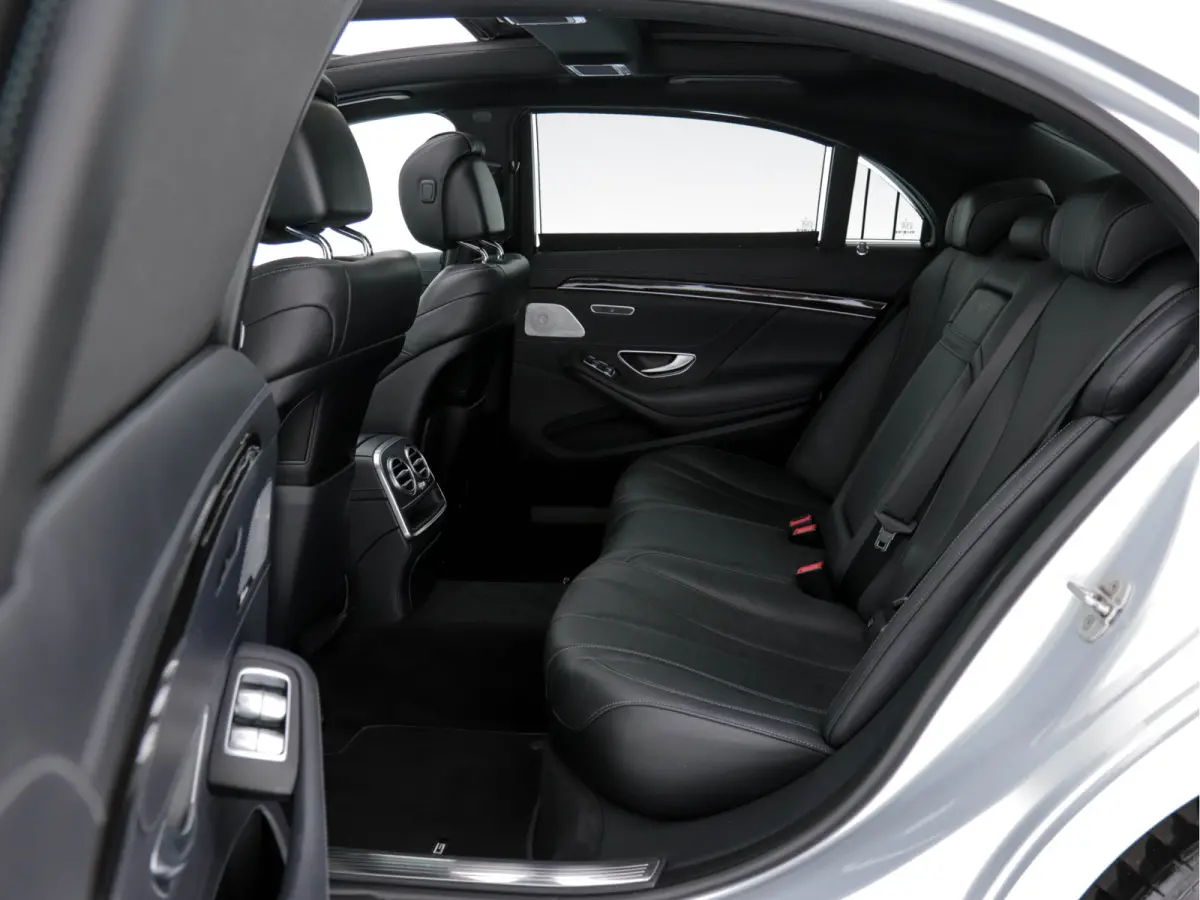 400d AMG-Line 4-Matic Lang Aut. *PANO | LEATHER | DISTRONIC | BURMESTER | TOPVIEW | KEYLESS | BLINDSPOT | AIRMATIC | FULL-LED |  MEMORY-PACK  | WIDESCREEN-DIGI-COCKPIT | AMBIENTLIGHT |  HEAT