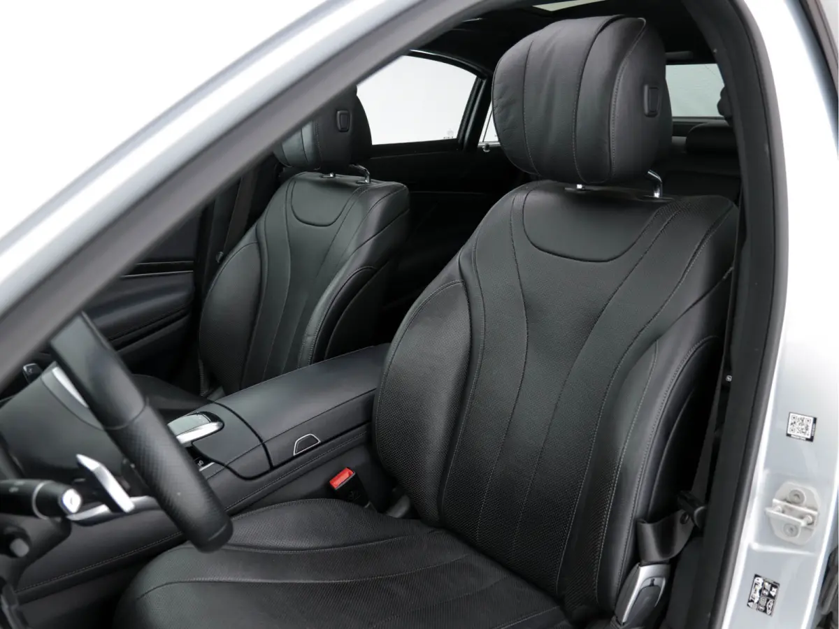 400d AMG-Line 4-Matic Lang Aut. *PANO | LEATHER | DISTRONIC | BURMESTER | TOPVIEW | KEYLESS | BLINDSPOT | AIRMATIC | FULL-LED |  MEMORY-PACK  | WIDESCREEN-DIGI-COCKPIT | AMBIENTLIGHT |  HEAT
