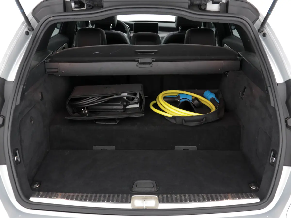 300 e AMG-Sportpack Limited Business Solution (Plug-in) (INCL-BTW) Aut. *PANO | LEATHER-ALCANTARA | FULL-LED | NAVI-FULLMAP | TOPVIEW | BLINDSPOT | PREMIUM-AUDIO | DAB | CARPLAY | AMBIENTLIG