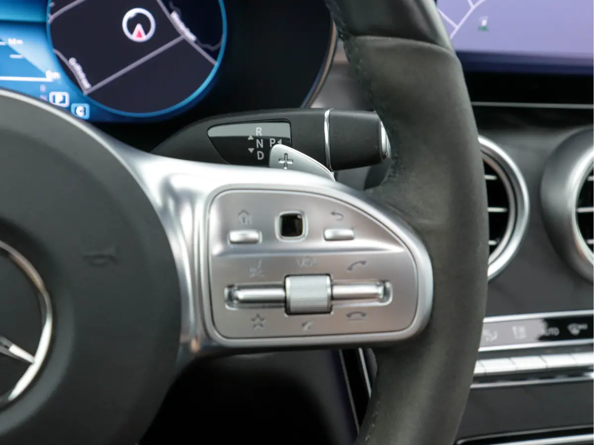 300 e AMG-Sportpack Limited Business Solution (Plug-in) (INCL-BTW) Aut. *PANO | LEATHER-ALCANTARA | FULL-LED | NAVI-FULLMAP | TOPVIEW | BLINDSPOT | PREMIUM-AUDIO | DAB | CARPLAY | AMBIENTLIG