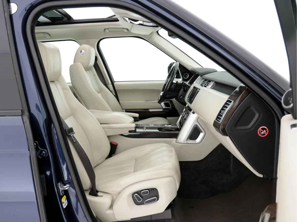 3.0 TDV6 Vogue Aut. *PANO | LEATHER | NAVI-FULLMAP | DIGI-COCKPIT | TOPVIEW | BI-XENON | MERIDIAN-AUDIO | MEMORY-PACK | AIRSUSPENSION | HEATED-COMFORTSEATS | SHIFTPADDLES | 20"ALU*