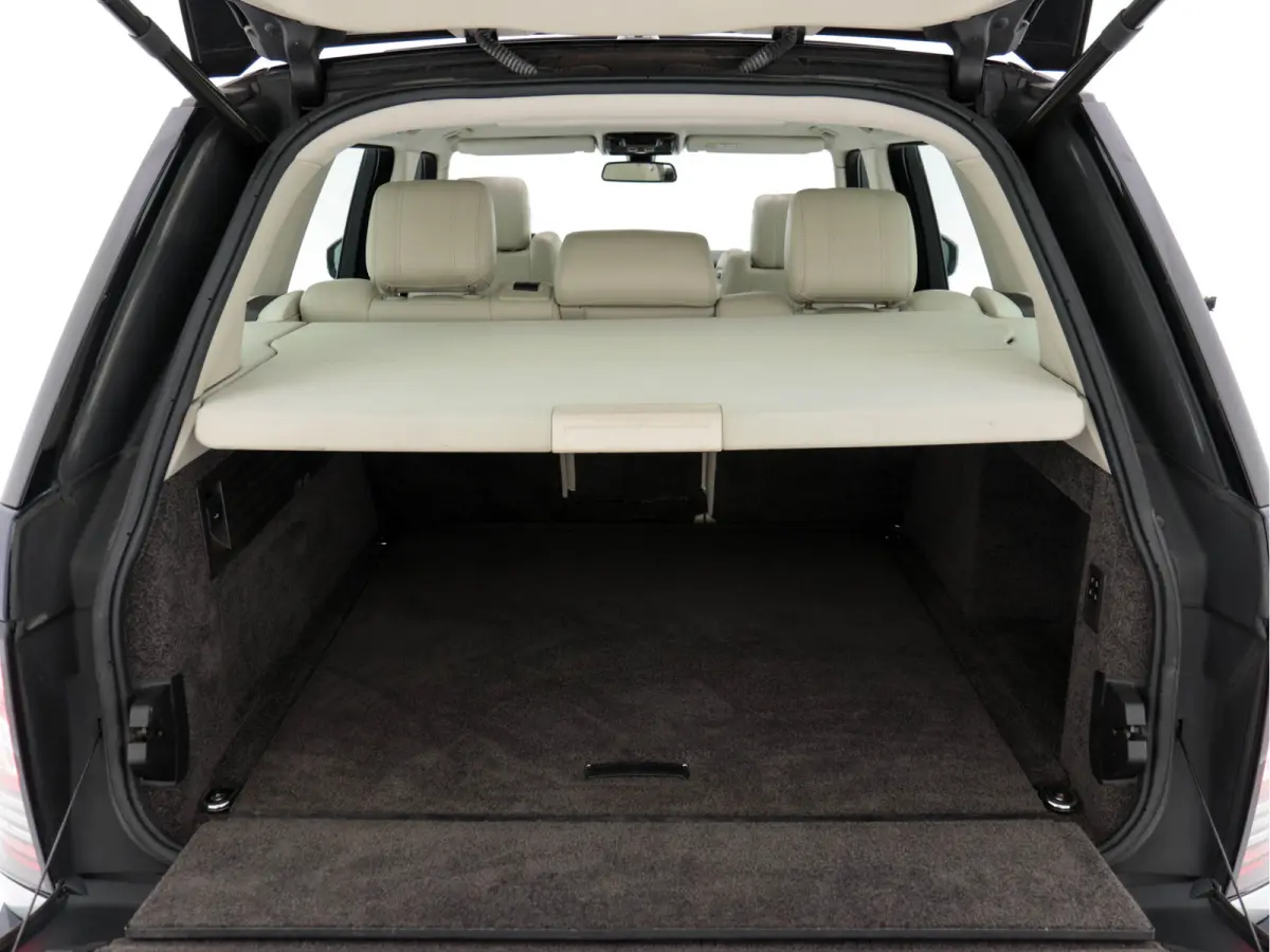 3.0 TDV6 Vogue Aut. *PANO | LEATHER | NAVI-FULLMAP | DIGI-COCKPIT | TOPVIEW | BI-XENON | MERIDIAN-AUDIO | MEMORY-PACK | AIRSUSPENSION | HEATED-COMFORTSEATS | SHIFTPADDLES | 20"ALU*