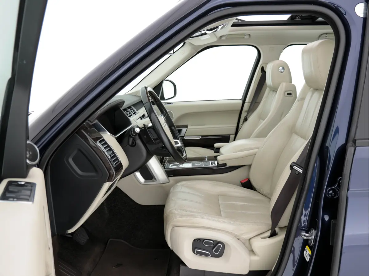 3.0 TDV6 Vogue Aut. *PANO | LEATHER | NAVI-FULLMAP | DIGI-COCKPIT | TOPVIEW | BI-XENON | MERIDIAN-AUDIO | MEMORY-PACK | AIRSUSPENSION | HEATED-COMFORTSEATS | SHIFTPADDLES | 20"ALU*