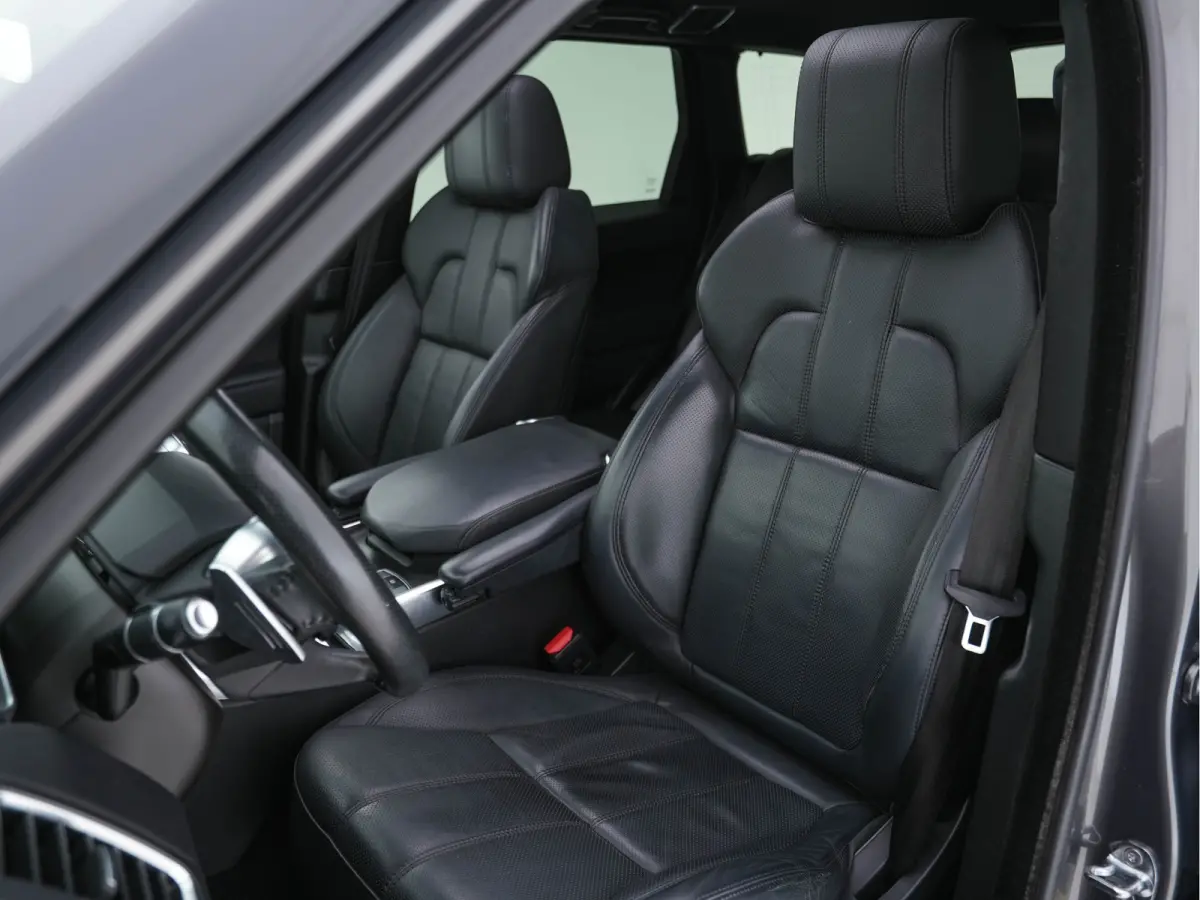 3.0 TDV6 HSE Dynamic AWD *PANO | LEATHER | DIGI-COCKPIT | MERIDIAN-AUDIO | BI-XENON | NAVI-FULLMAP | BREMBO-BRAKES | KEYLESS | CAMERA | ECC | PDC | CRUISE | SPORTSEATS | 22"ALU*