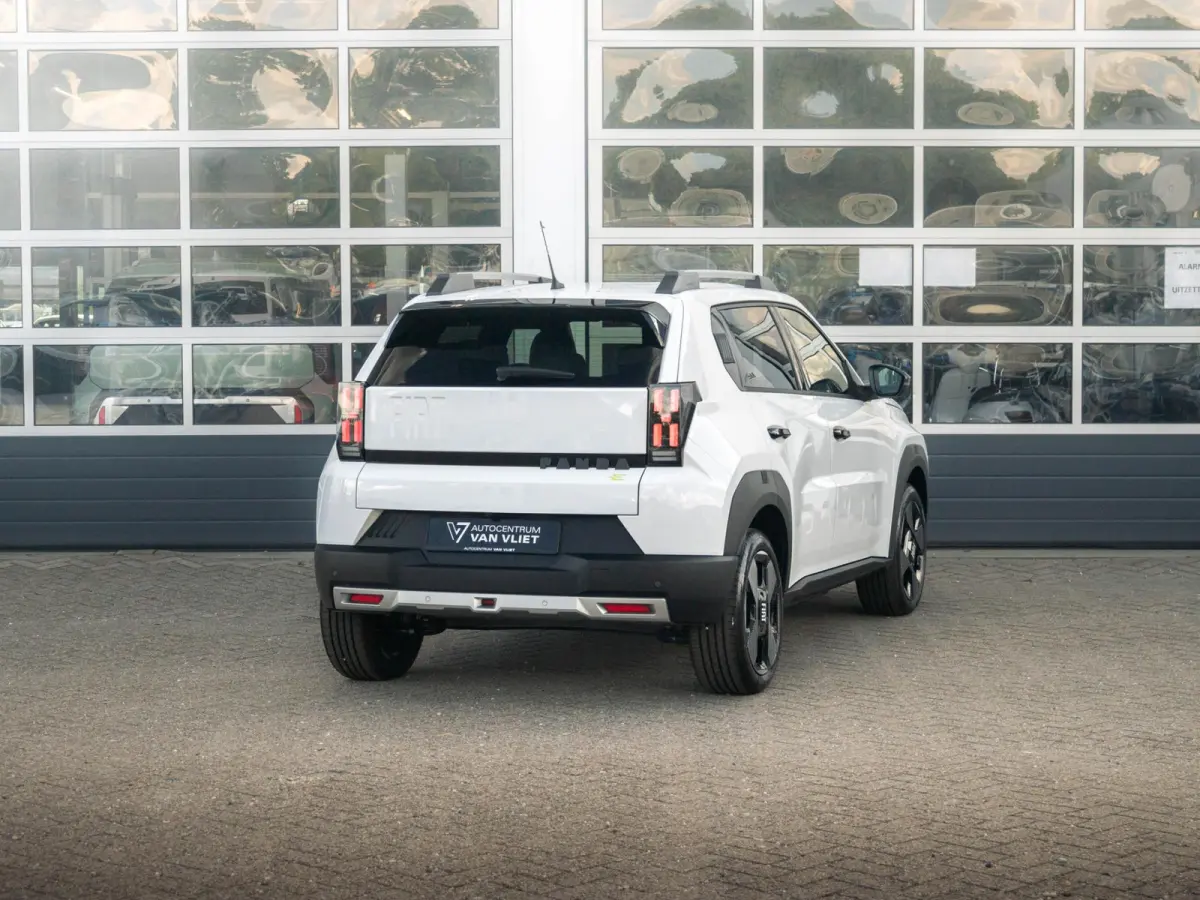 La Prima 11 kW 44 kWh | Uit voorraad leverbaar | Clima | Cruise | Camera | Apple Carplay | 17" | Navi | Winter Pack