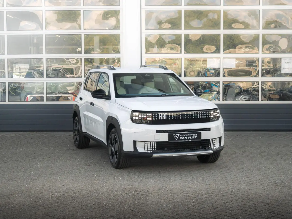 La Prima 11 kW 44 kWh | Uit voorraad leverbaar | Clima | Cruise | Camera | Apple Carplay | 17" | Navi | Winter Pack