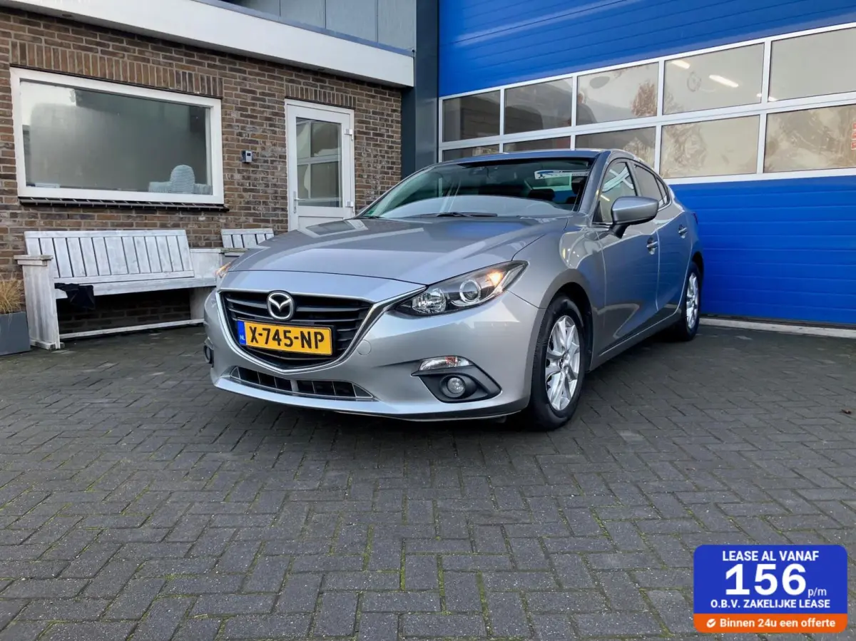 Mazda 3 Sedan leasen