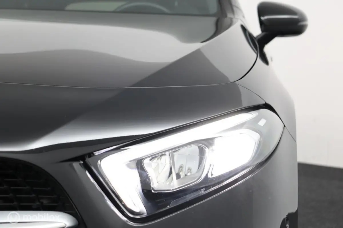250e 218pk Plug in Hybride NL Auto | 95,1% SOH | widescreen | Sfeerverlichting | Leder | 360 Camera | Vol Opties | NL Auto | DEALER-STAAT