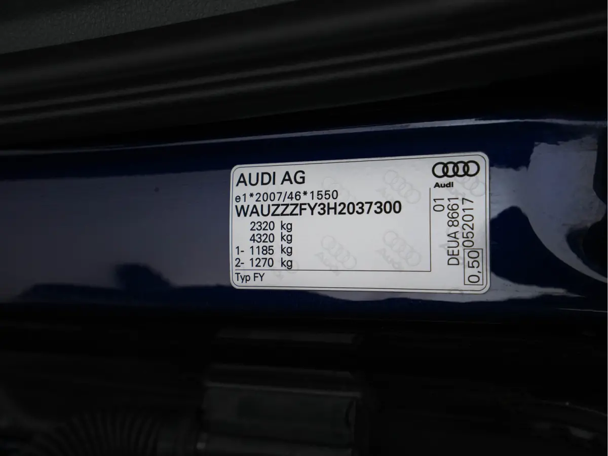 2.0 TDI Pro Line *PANO | XENON | LEATHER | NAVI-FULLMAP | HEATED-COMFORTSEATS | ECC | KEYLESS | PDC | CRUISE | 20''ALU*