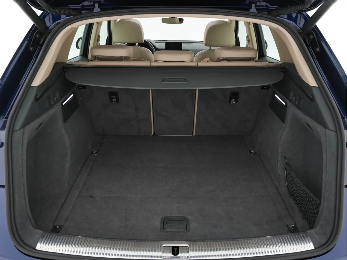 2.0 TDI Pro Line *PANO | XENON | LEATHER | NAVI-FULLMAP | HEATED-COMFORTSEATS | ECC | KEYLESS | PDC | CRUISE | 20''ALU*