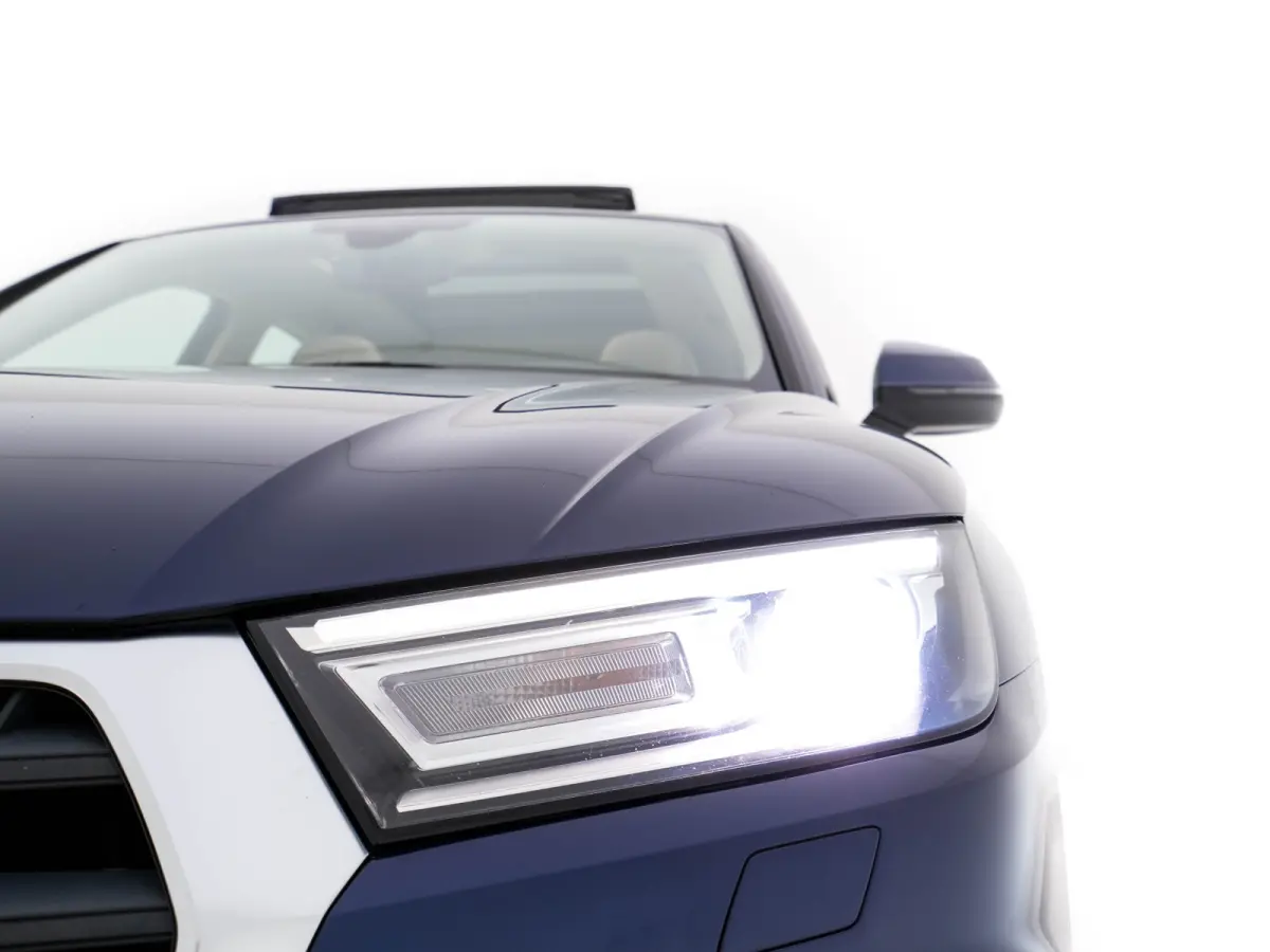 2.0 TDI Pro Line *PANO | XENON | LEATHER | NAVI-FULLMAP | HEATED-COMFORTSEATS | ECC | KEYLESS | PDC | CRUISE | 20''ALU*