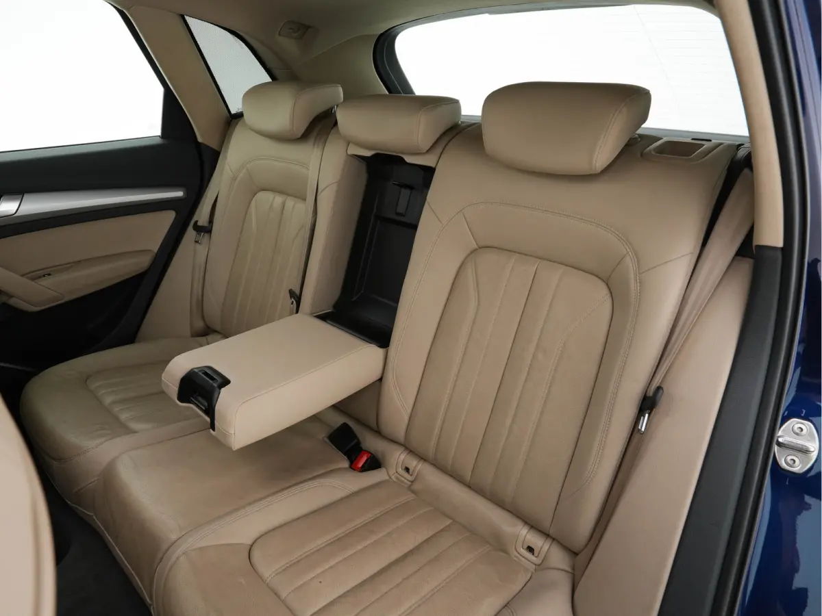2.0 TDI Pro Line *PANO | XENON | LEATHER | NAVI-FULLMAP | HEATED-COMFORTSEATS | ECC | KEYLESS | PDC | CRUISE | 20''ALU*
