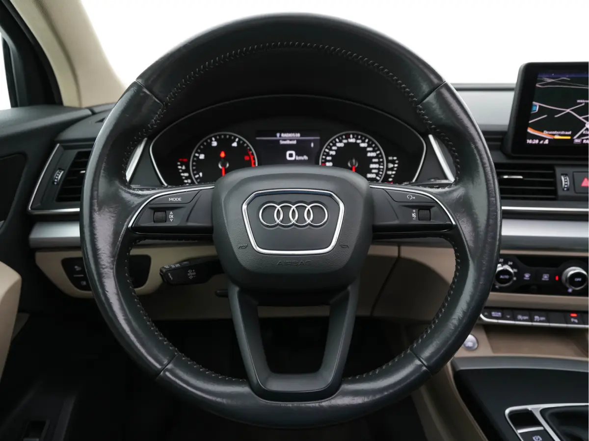 2.0 TDI Pro Line *PANO | XENON | LEATHER | NAVI-FULLMAP | HEATED-COMFORTSEATS | ECC | KEYLESS | PDC | CRUISE | 20''ALU*
