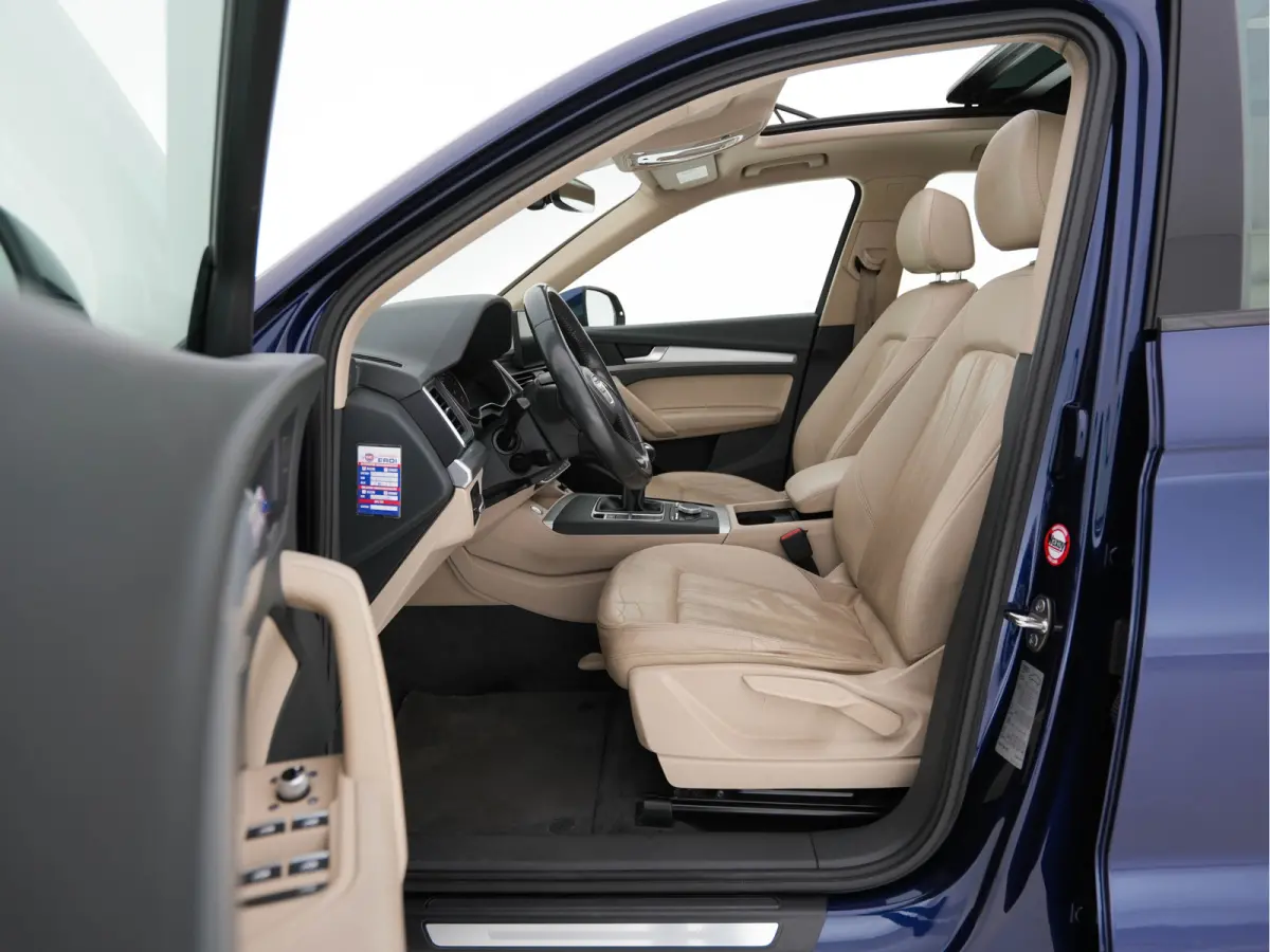2.0 TDI Pro Line *PANO | XENON | LEATHER | NAVI-FULLMAP | HEATED-COMFORTSEATS | ECC | KEYLESS | PDC | CRUISE | 20''ALU*