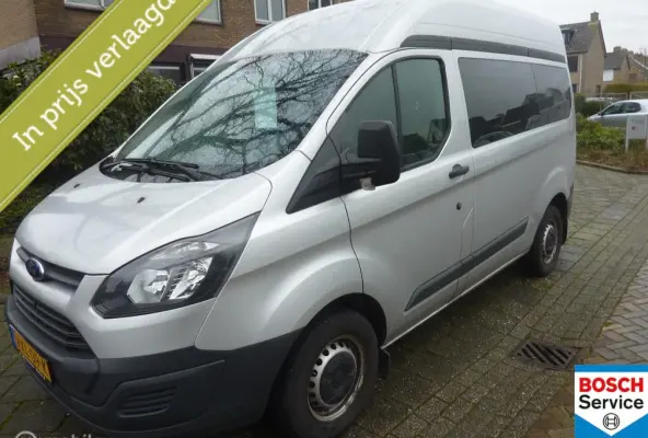 270 2.2 TDCI L1H1 Ambiente Rolstoelbus met opklapbed