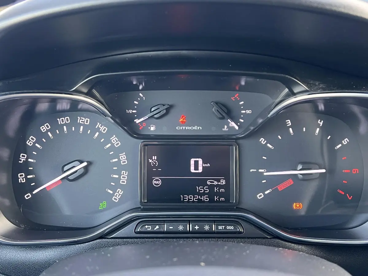1.2 PureTech S&S Shine 110pk,D-riem vv in 2023,2e Eigenaar,Camera,Navi,Clima,Cruise,Pdc V+A,APK tot 01-2027