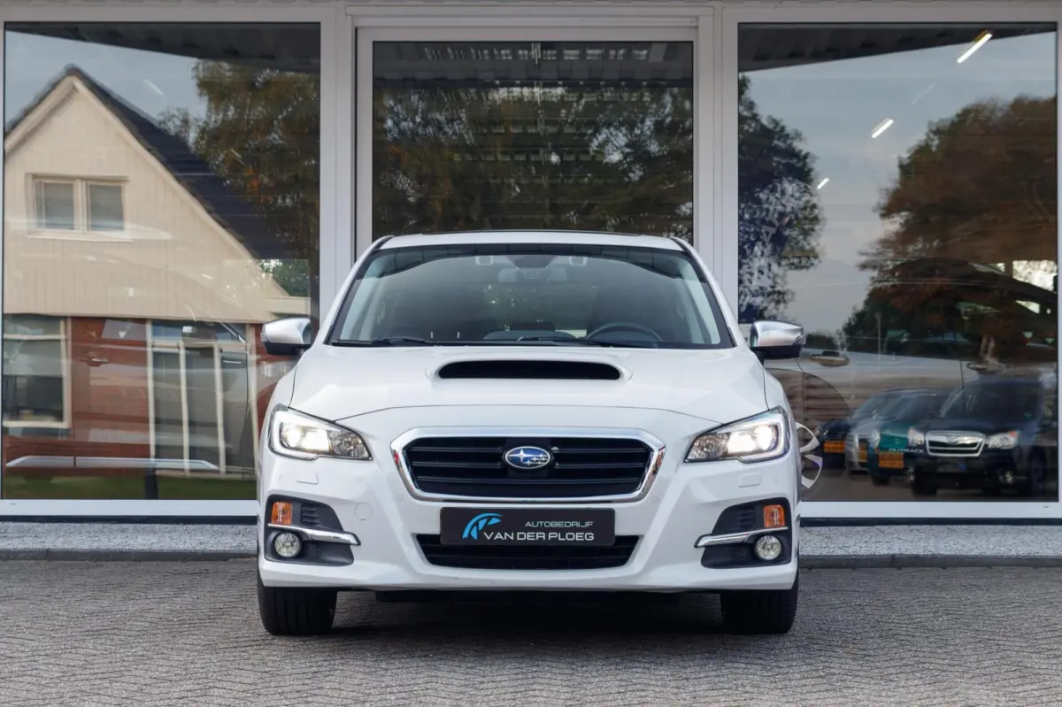 1.6 GT-S Premium | Eyesight | Navigatie | Lederen bekleding |