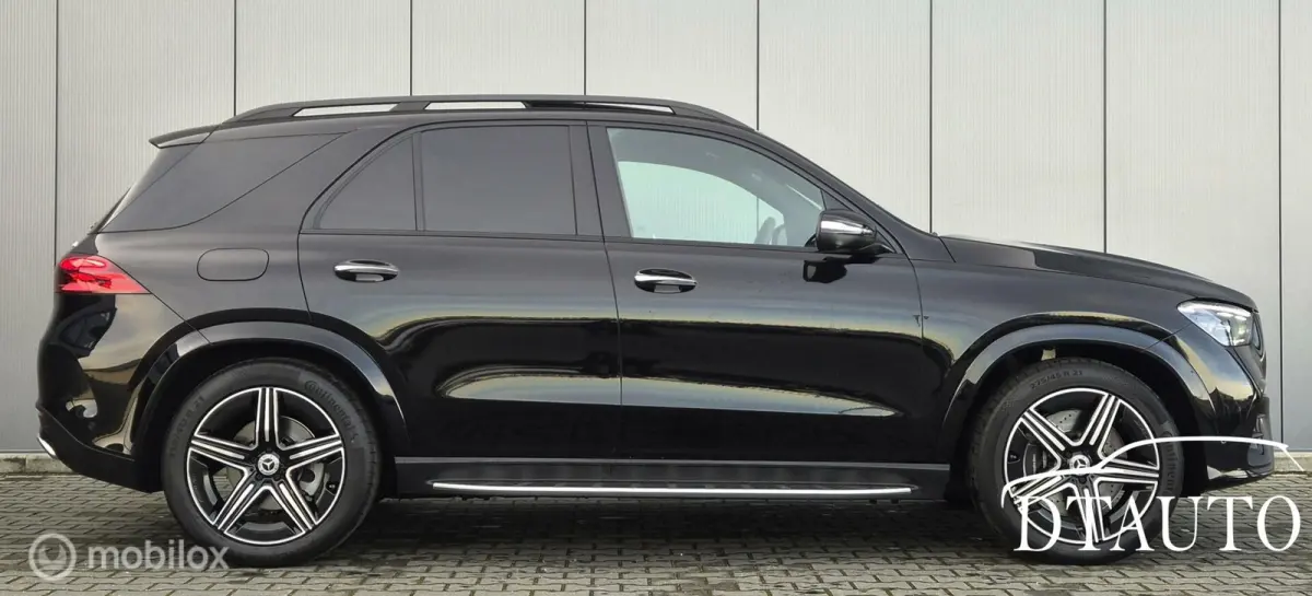 450 d 4MATIC V6 Premium Plus 2xAMG Distr Panorama Nightpakket 360* DIRECT RIJDEN EN GEEN BPM BETALEN ! *